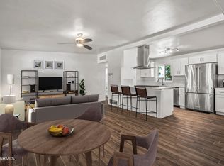 3324 E Holly St, Phoenix, AZ 85008