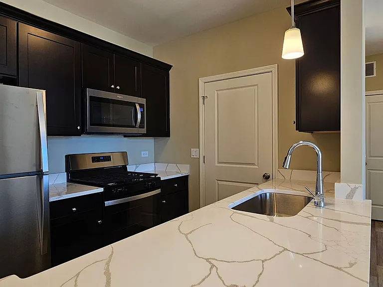 474 Timber Pointe Dr — Photo 4