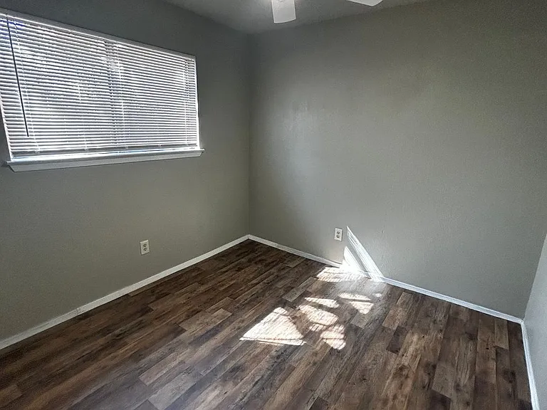 6603 Deatonhill Dr — Photo 25