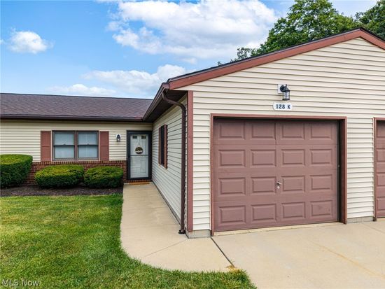 128 Royal Crest Dr Unit K, Seville, OH 44273