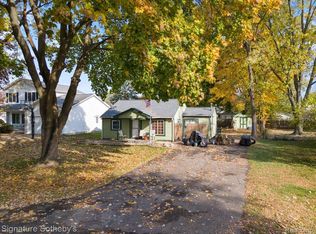 2745 Weaverton, Rochester Hills, MI 48307