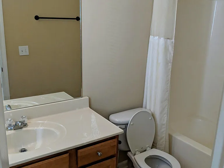 144 Hood Park Dr — Photo 13