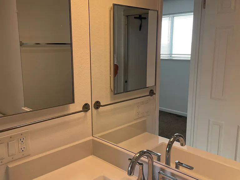 524 Gladiola St — Photo 9