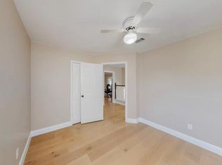 817 Canal St, Irving, TX 75063