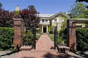 680 Brewer Dr photo 1