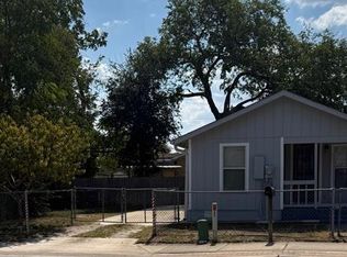 3221 Mission Rd, San Antonio, TX 78214