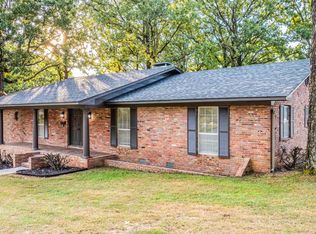 7000 Comanche Dr, N Little Rock, AR 72116