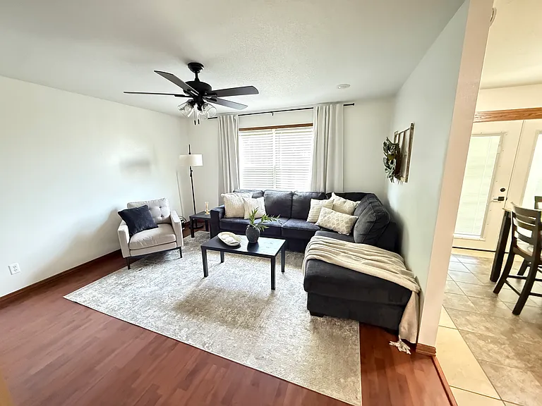 825 Linden St — Photo 6