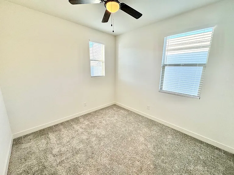 1548 Little Penguin St — Photo 14