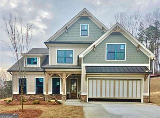 116 Cherokee Cv, Waleska, GA 30183