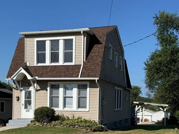 222 Oak St, Jersey Shore, PA 17740