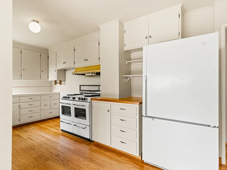 6857 Armour Dr — Photo 14