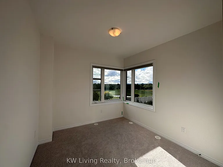 118 Wascana Rd — Photo 32