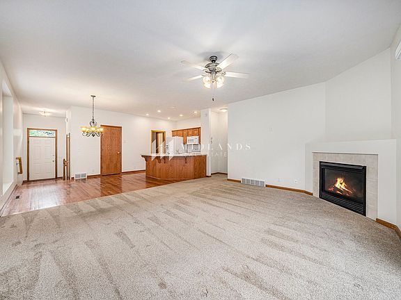4th image of 12910 S 36th St