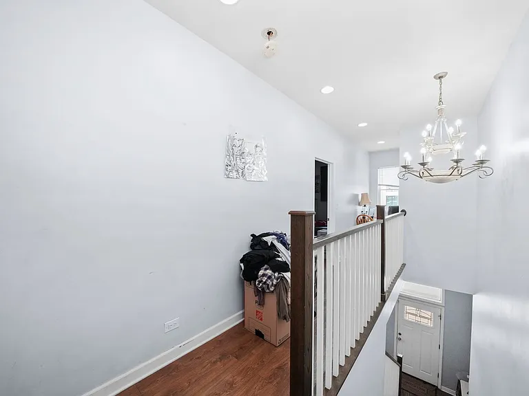 1307 S Ashland Ave — Photo 13