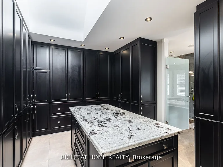 38 Sugarbush Ct — Photo 13