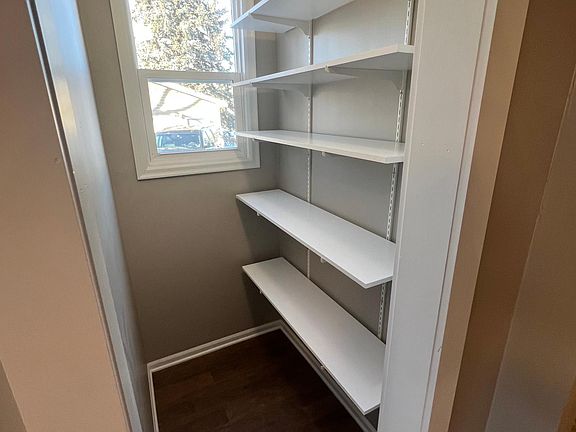Kitchen Pantry