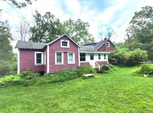 8 Lower Granite Rd, Kerhonkson, NY 12446