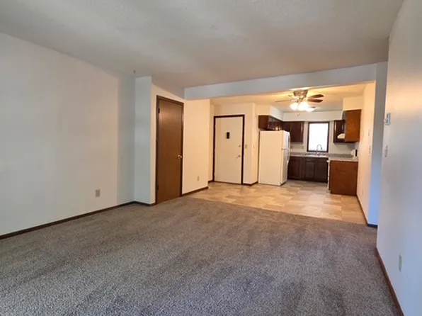 1676 9th Street N South 40