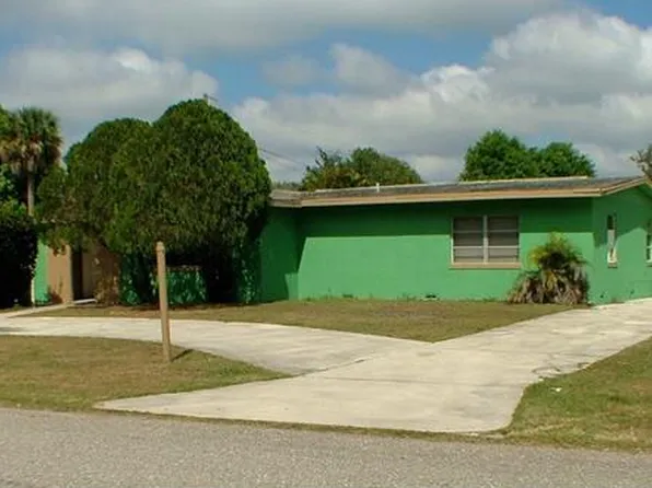 139 Madonna Dr, Fort Myers, FL 33905