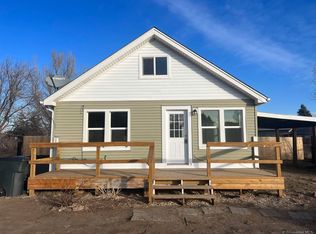 728 E Prosser Rd, Cheyenne, WY 82007