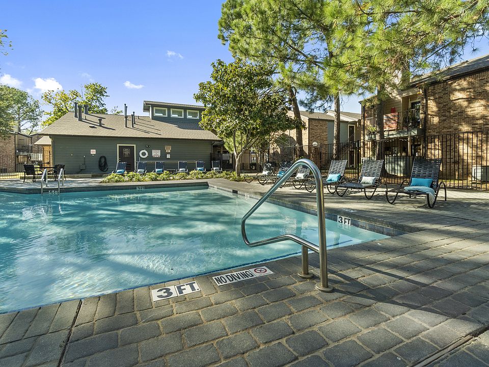 Woodhill Apartments 1408 Teasley Ln Denton TX Zillow