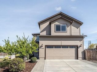 1745 Dragon Tail Pl, Medford, OR