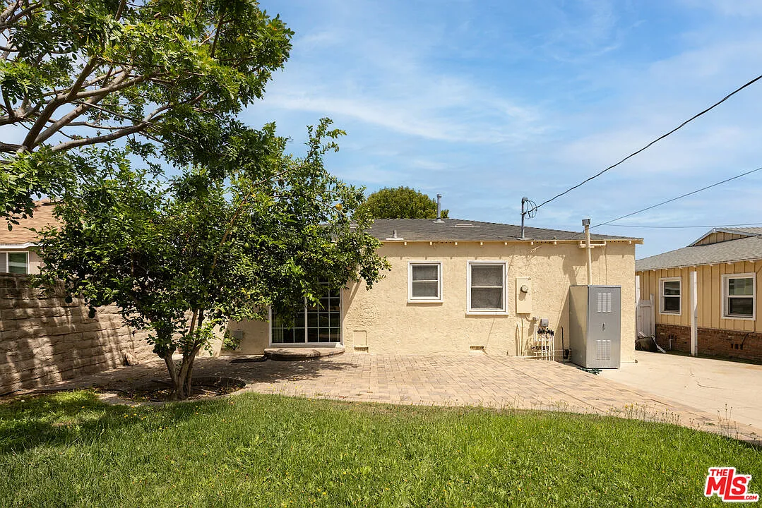 2 bed, 1.0 bath, 959 sqft, $3,950 — Photo 4