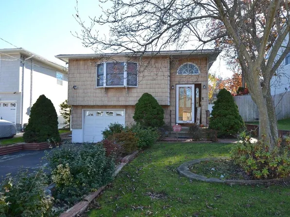 40 Granby, Ronkonkoma, NY 11779