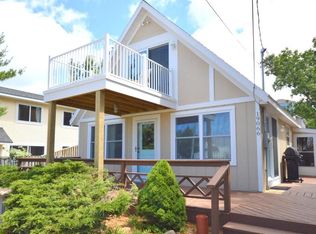 19066 N Shore Dr, Spring Lake, MI 49456