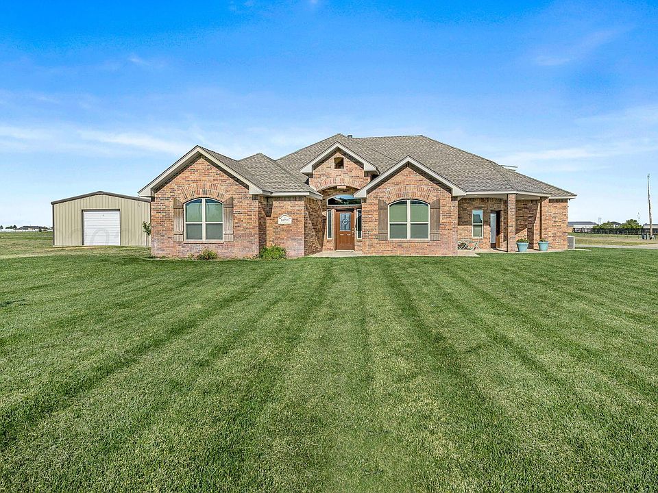 1st image of 18200 Sundancer Ln