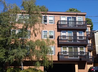 1122 10th Ave E APT 203, Seattle, WA 98102