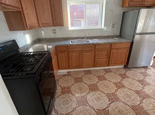 24 Paerdegat 12th St Floor 3, Brooklyn, NY 11236