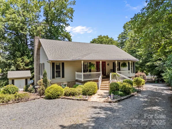 114 Mallard Point, Mount Gilead, NC 27306