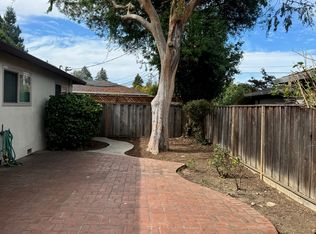 860 Greenview Dr #2, Mountain View, CA 94040