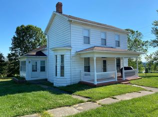 7685 Old Town Rd, Mount Perry, OH 43760