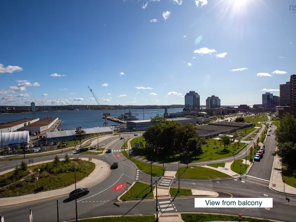 5221 Nora Bernard St #504, Halifax, NS B3K 0B6
