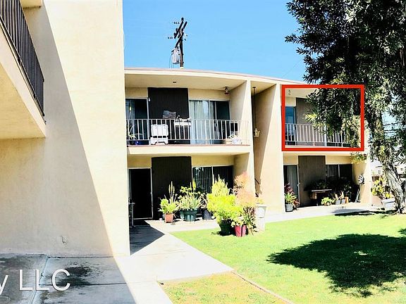 4th image of 25201 Loytan St #8