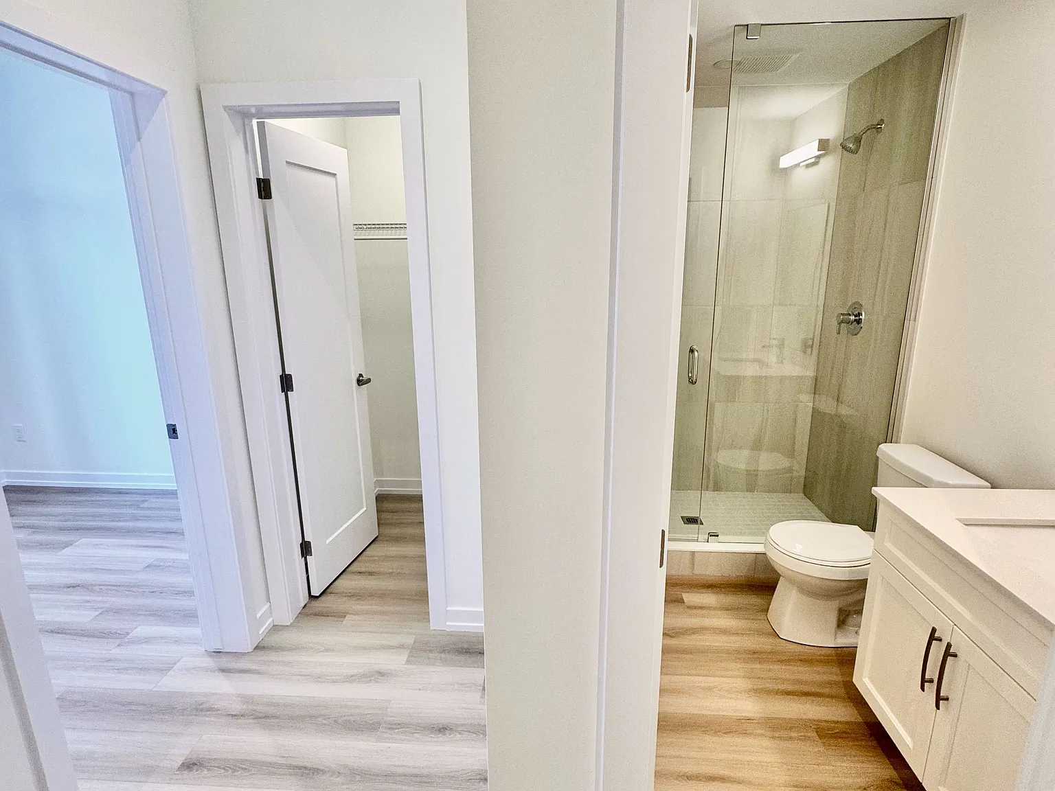 4 bed, $4,300 — Photo 3