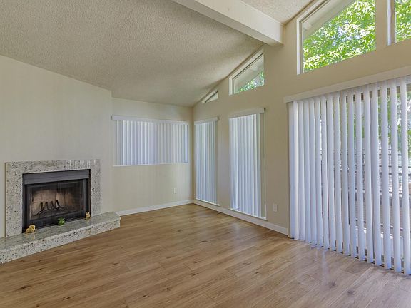 5th image of 333 Cirby Way APT 39