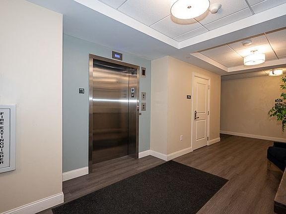4th image of 3302 Briarwood Vlg #3302