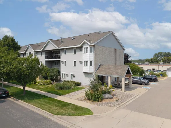 Lynn Court