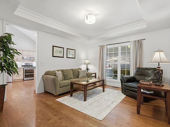 4th image of 5 W Muller Ln