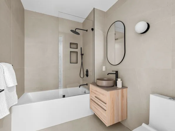 14-35 Broadway image 12 of 16