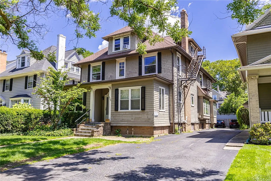 1 bed, 1.0 bath, 720 sqft, $1,500 — Photo 2