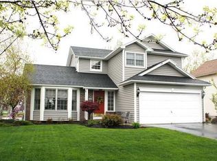 10 Wellington Ponds, Rochester, NY 14624