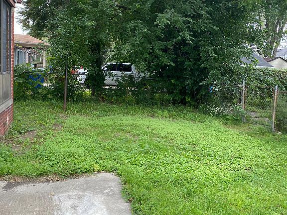 5th image of 7005 Rockdale St
