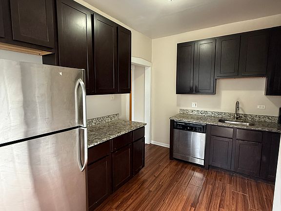 2nd image of 3749 W Sunnyside Ave #2N