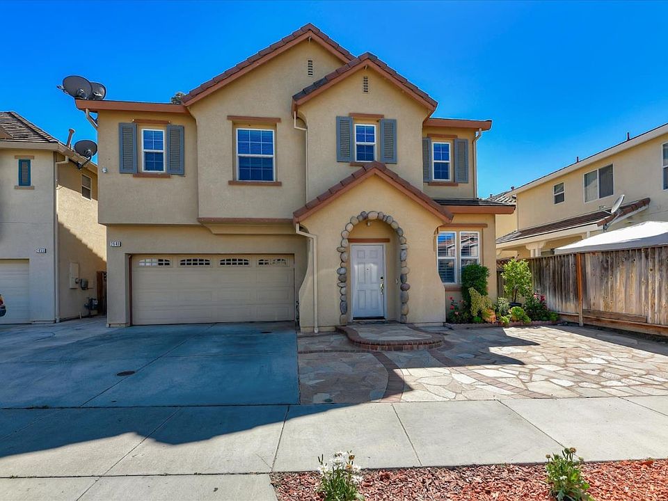 1st image of 2649 Hutchings Dr
