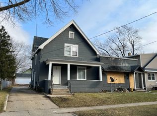741 Moore St, Beloit, WI 53511